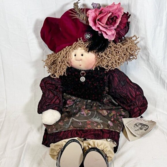 Vintage 1992 Gretchen Wilson Victorian Special Edition Ellen Little Souls Doll - Picture 2 of 7
